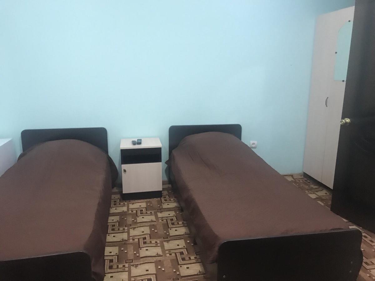 Барнаба גגרה מראה חיצוני תמונה